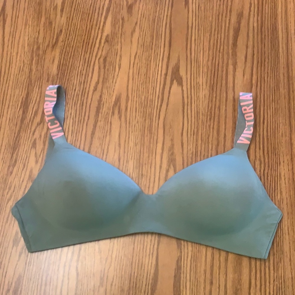 Vic sec bra 36DDD